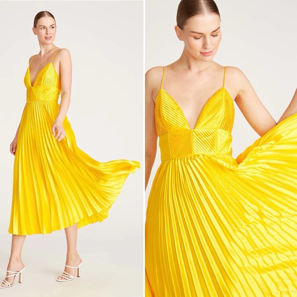 NWOT Amur Viv Mitered Pleating Dress in Yellow Tang Size 00 NWOT - Picture 3 of 14